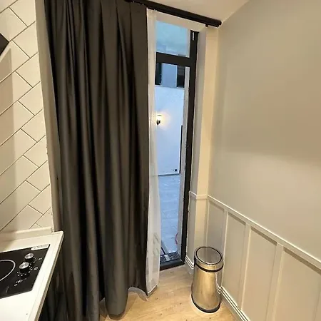 Lejlighed The Cozy, Below Street Floor