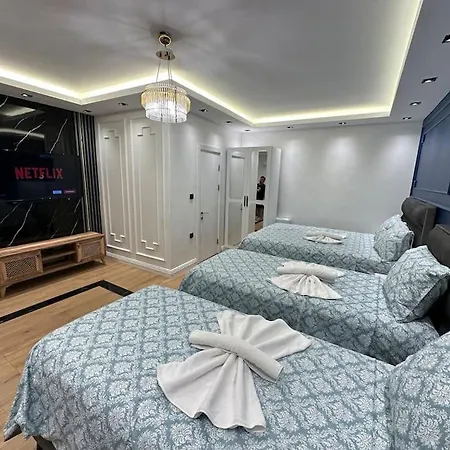 The Cozy, Below Street Floor Lejlighed