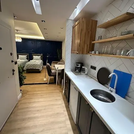 Apartamento The Cozy, Below Street Floor